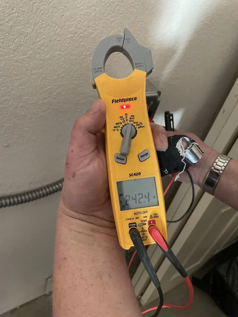 Voltage testing with clamp meter during Generator Installation in Ontario